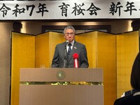 乾杯＝陳文筆国立七尾病院副院長